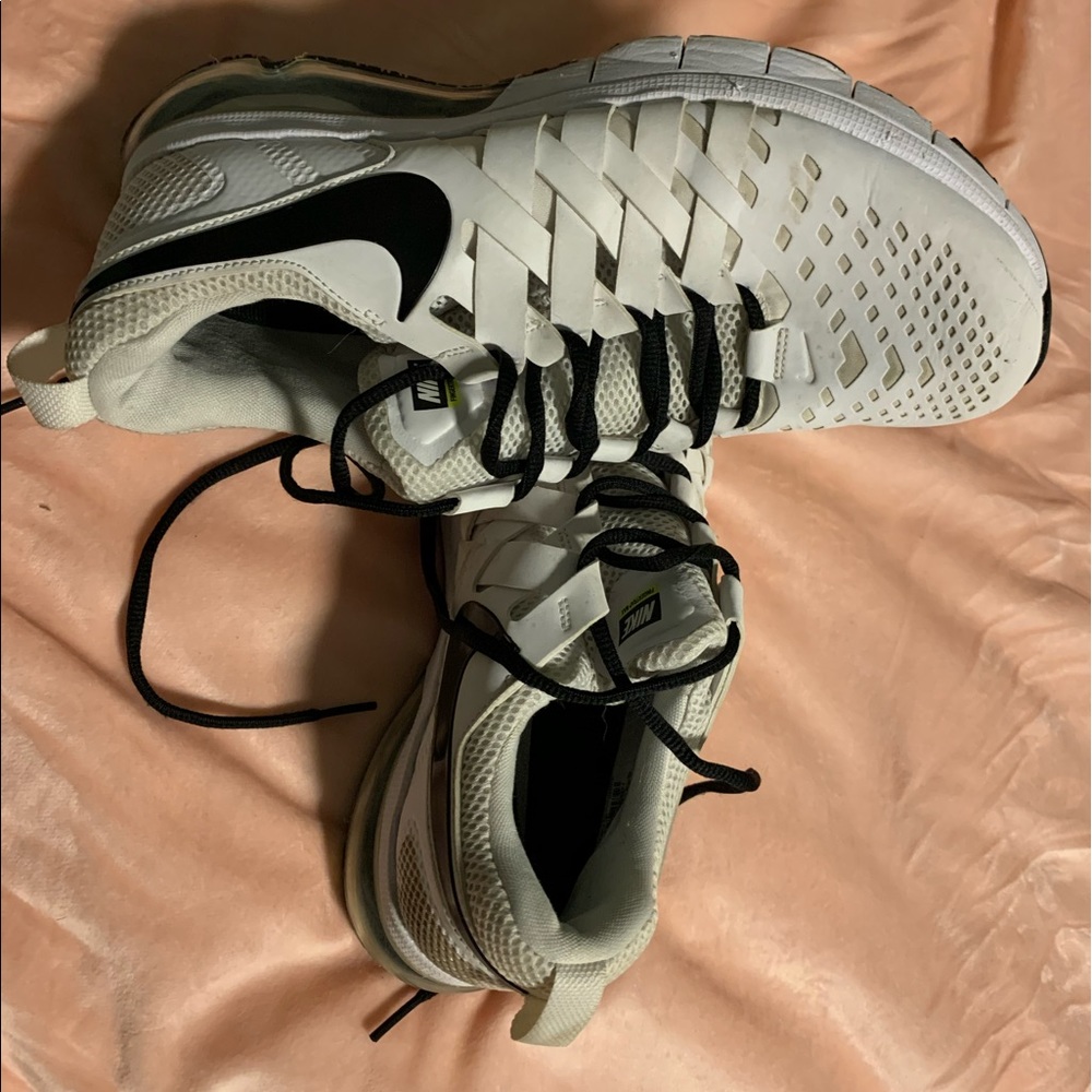 Nike sneaks